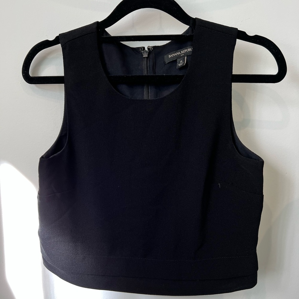 Banana republic crop work top, thick quality material